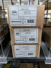Load image into Gallery viewer, Edwards SIGA-HRD Intelligent Heat Detector
